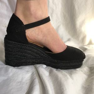 Castañer 39 Carol black canvas wedge ankle strap